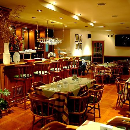 Hotel Punta Arenas ริโอ กาเยกอส ภายนอก รูปภาพ